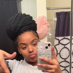 Meet your Posher, Tamya